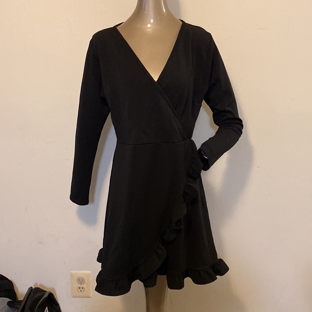 🖤Black Ruffle Dress🖤